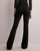 Spanx - Svart - Flare Jeans