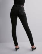 True Religion - Svart - Jennie Mid Rise Curvy Skinny