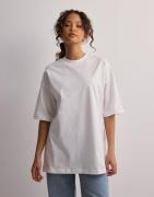 JJXX - Vit - Jxvaleria Ovs Ss Tee Jrs Sn