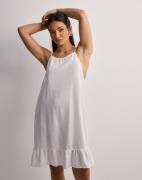 Vero Moda - Vit - Vmmymilo Short Halter Frill Dress W