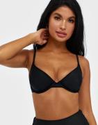 Nelly - Svart - Thin Wired Bikini Top