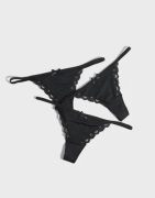 Nelly - Svart - Adore Me Thong 3-Pack