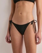 Nelly - Svart - Classic Bikini Panty