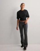 Nelly - Grå - Low Waist Jersey Suit Pants