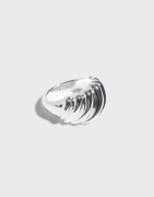 Muli Collection - Silver - Retro Croissant Ring