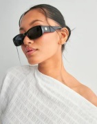 Le Specs - Svart - Unreal