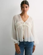 Nelly - Vit - Effortless Crincle Blouse