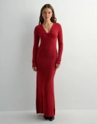 Nelly - Röd - Long Twist Knit Dress
