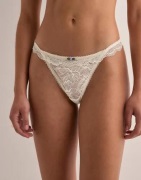 Nelly - Vit - Dream A Little Dream Thong