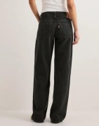 Levi's - Svart - Superlow
