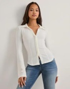 Nelly - Vit - Amazing Structure Shirt Top