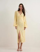 Nelly - Gul - Smock Detail dress