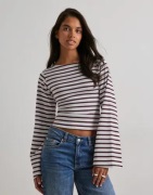 Nelly - Rutigt/Randigt - Stripe Wide Sleeve Top