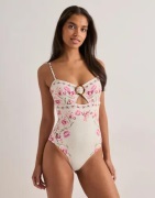 Malina - Rosa - Mandy Bamboo-ring Bandeau Swim