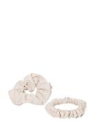 Corinne Vegan Scrunchie Big And Small 2-Pack Cream Kräm