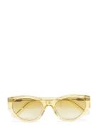 06M Yellow Accessories Sunglasses D-frame- Wayfarer Sunglasses Yellow ...