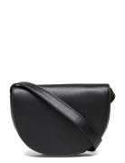 Gina Tricot Shoulder Bag Svart