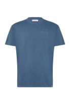 Application T-Shirt Tops T-shirts Short-sleeved Blue Revolution