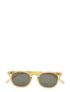 Club Royale Accessories Sunglasses D-frame- Wayfarer Sunglasses Yellow...