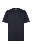 Club Emblem T-Shirt Tops T-shirts Short-sleeved Navy Lyle & Scott