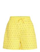 Crinckle Pop Dora Shorts Aop Bottoms Shorts Casual Shorts Yellow Mads ...