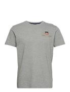 Archive Shield Emb Ss T-Shirt Tops T-shirts Short-sleeved Grey GANT