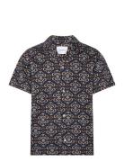 Hendrix Aop Ss Shirt Tops Shirts Short-sleeved Navy Les Deux