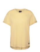Rolled Up Sl Bf R T Wmn Tops T-shirts & Tops Short-sleeved Yellow G-St...