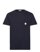 Makia Square Pocket T-Shirt Marinblå