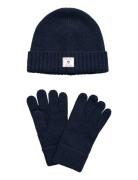 GANT Beanie Gloves Gift Set Marinblå